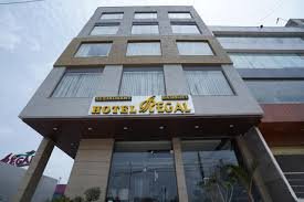 Regal inn