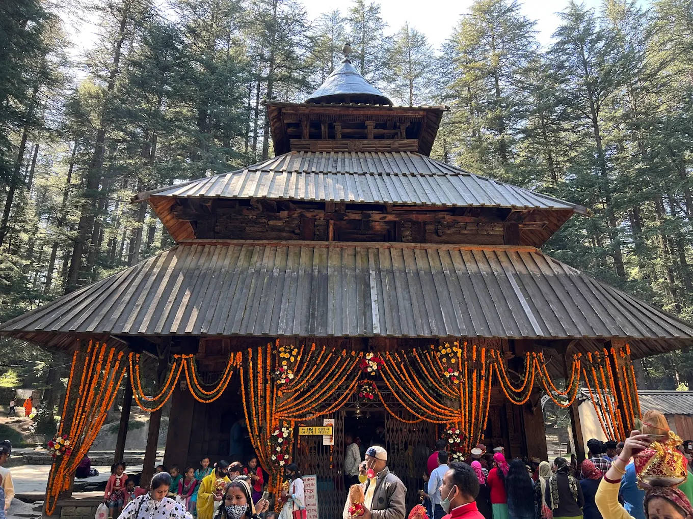 Manali Volvo Package - Hadimba Devi Temple image