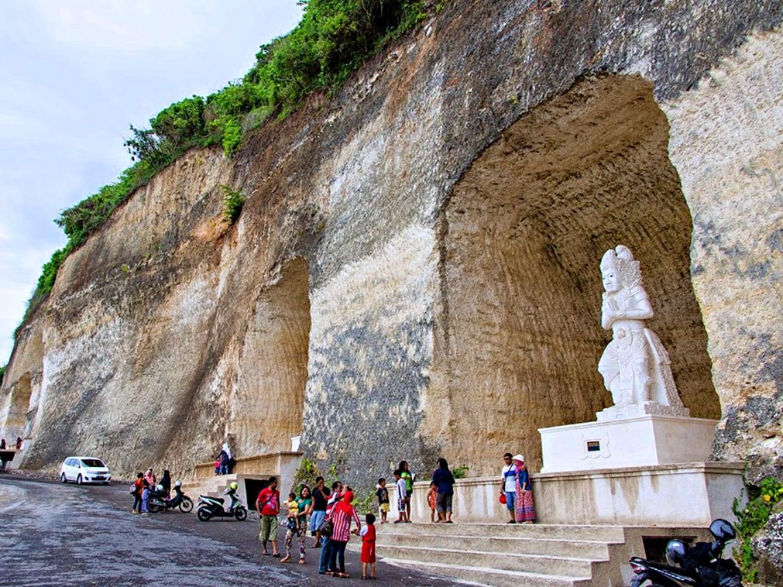 Pandawa Beach sightseeing image